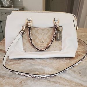 NWT Coach EMMA Purse/ Crossbody